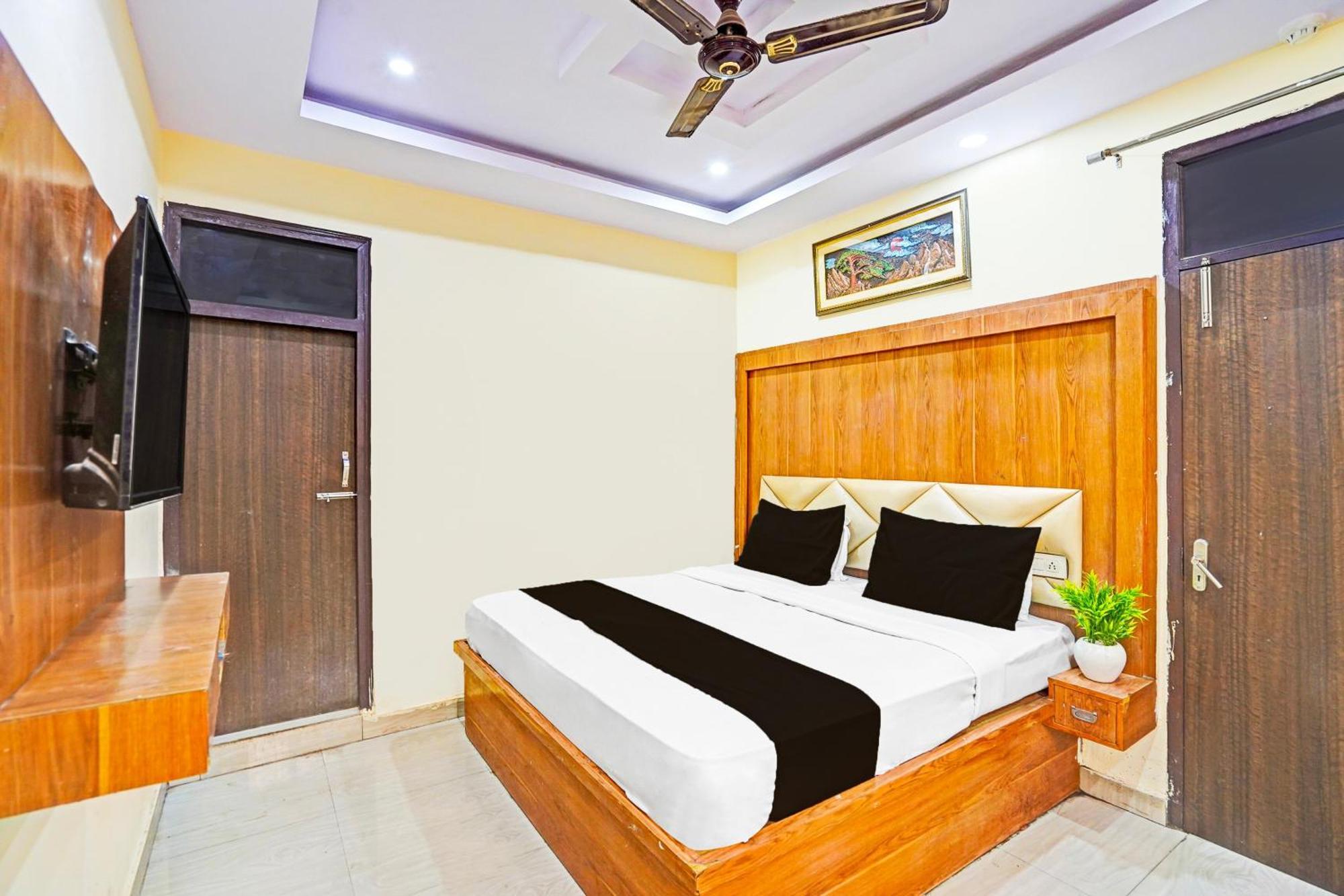 Super Hotel O Charbagh Formerly Khalsa Inn 勒克瑙 外观 照片