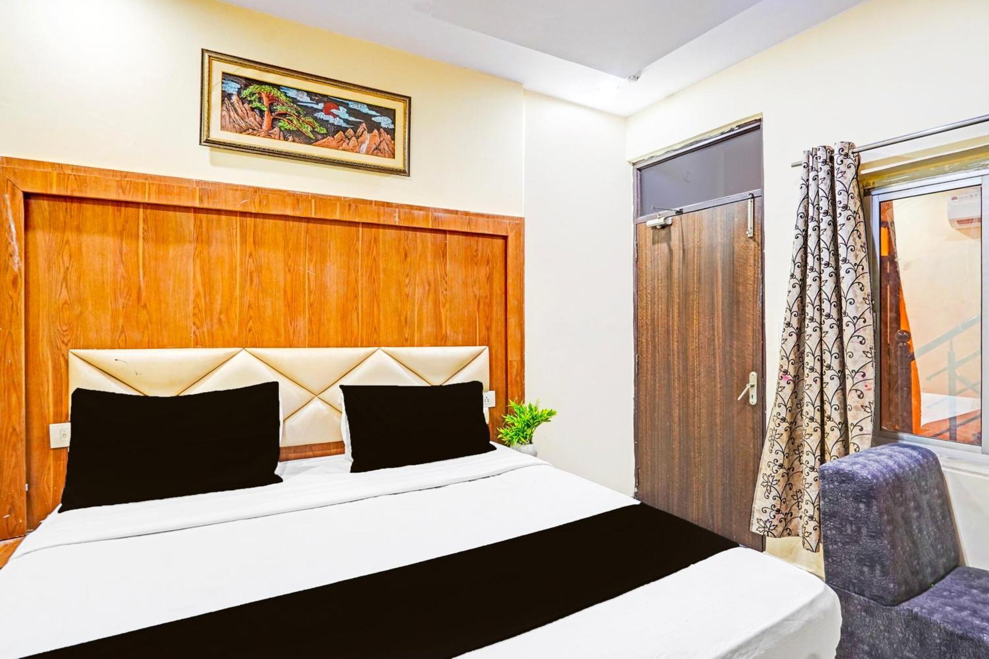 Super Hotel O Charbagh Formerly Khalsa Inn 勒克瑙 外观 照片