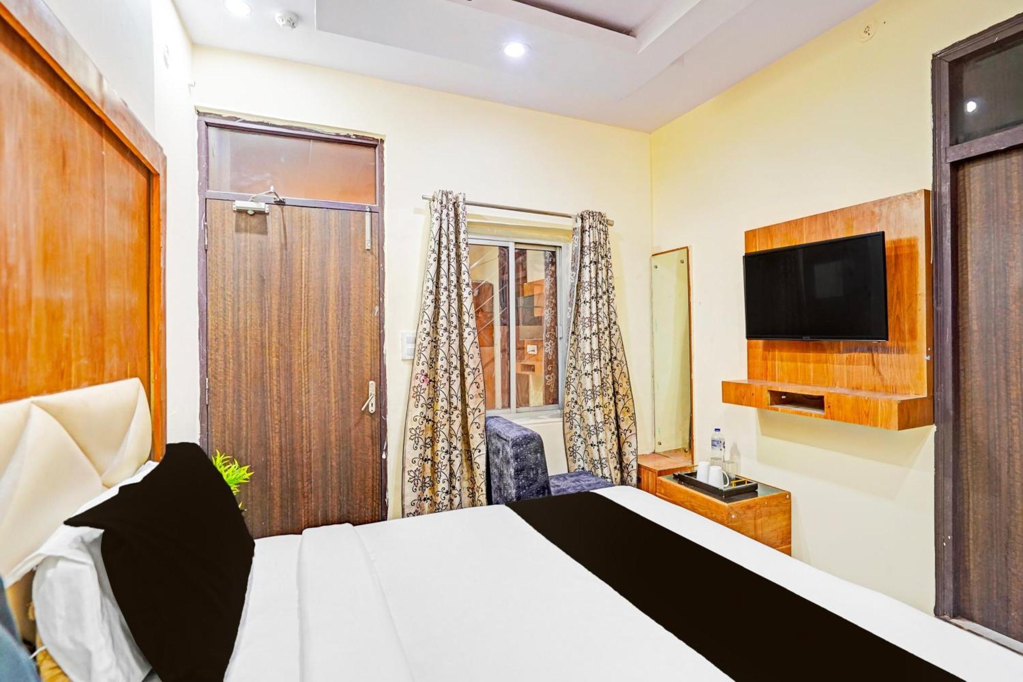 Super Hotel O Charbagh Formerly Khalsa Inn 勒克瑙 外观 照片